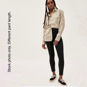 High Rise Skinny Jean in Black